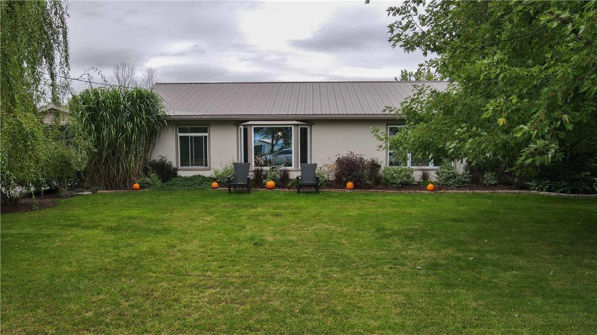 12 Horseshoe Bay Road, Dunnville, Ontario  N1A 2W8 - Photo 2 - H4116369