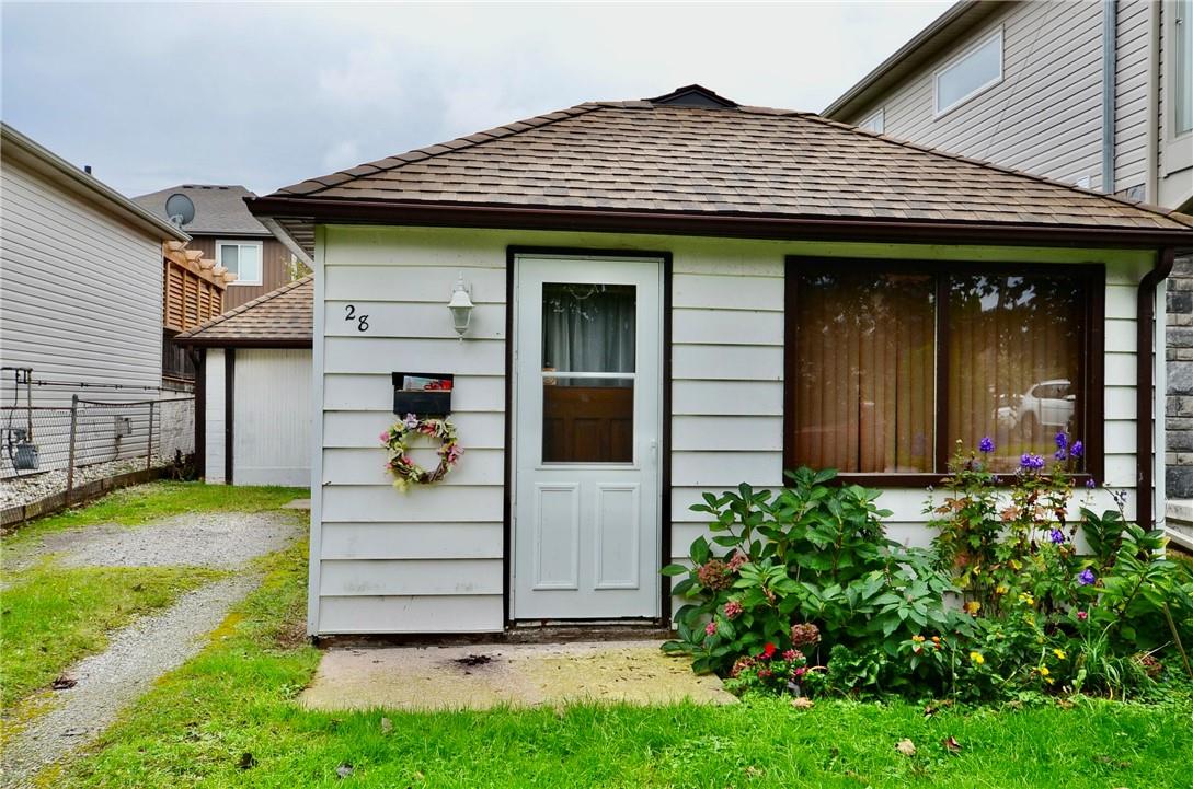 28 Lakeside Drive, St. Catharines, Ontario  L2M 1P4 - Photo 2 - H4120194